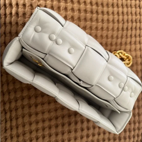 Bottega Veneta Chain Casette - Picture 3 of 5